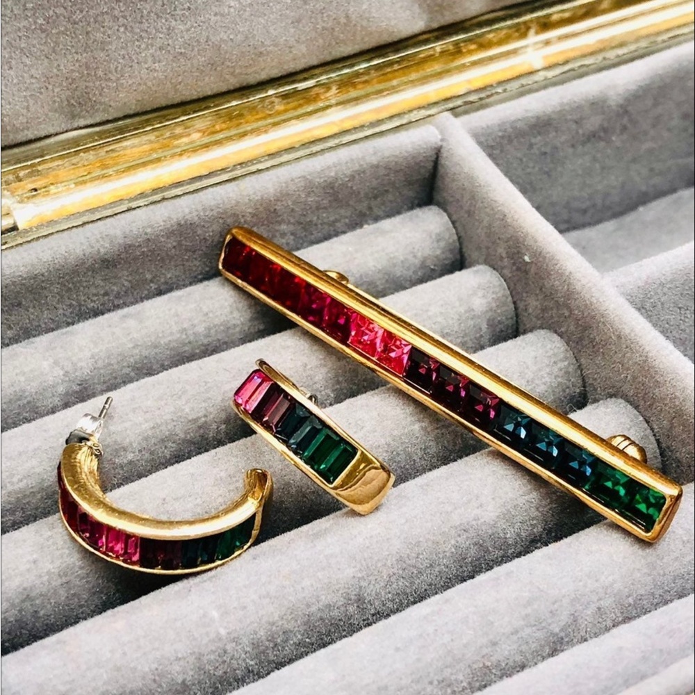 🌈 Vintage rainbow crystal jewelry lot